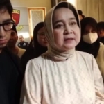 Istri Arinal Tantang Pembuktian Dana Korupsi di Pengadilan