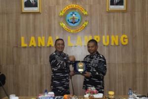 Kunjungan Kerja Pangkoarmada RI Tinjau Kesiapan Lanal Lampung