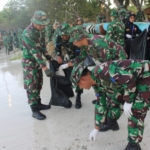 Aksi Bersih Pantai Lanal Lampung Dukung Gerakan Radin Inten Asri