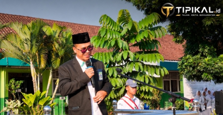 Upacara Bendera MAN 1 Bandar Lampung Perkuat Karakter Siswa