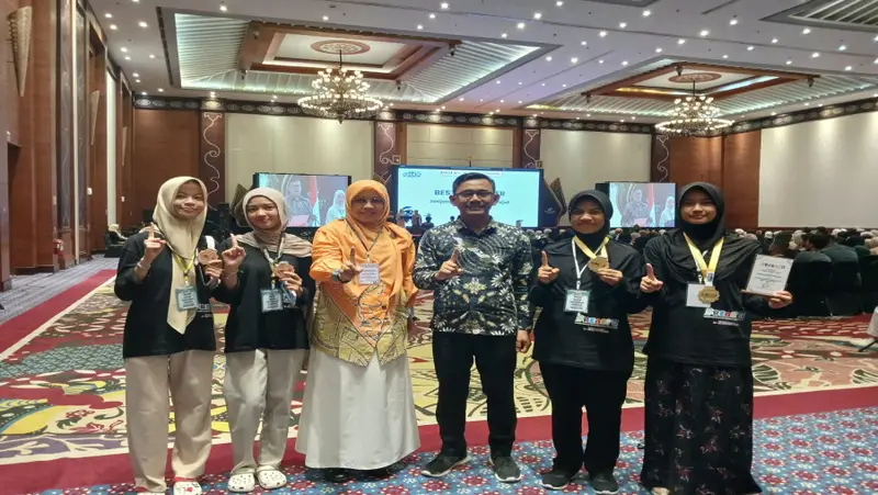 MAN 1 Bandar Lampung Raih Gold dan Bronze KREASI 2026